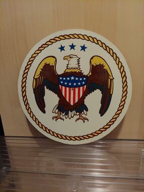 Small Round Hex Sign Style Eagle